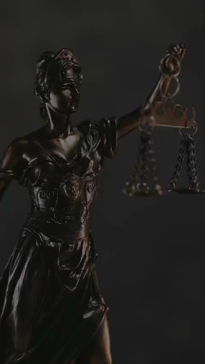 Adv. Mayur N. Gajbhiye ( Divorce Lawyer )